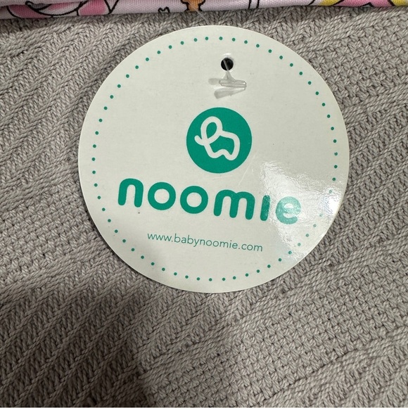 NEW with tags!! Lot of 5 baby girl hats/headbands, gifts, infant, newborn - Picture 2 of 14